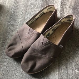 Mauve women’s Toms
